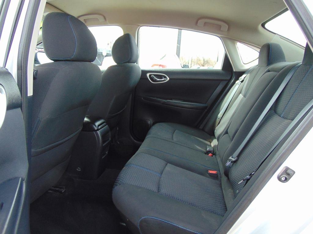 Nissan Sentra  2016