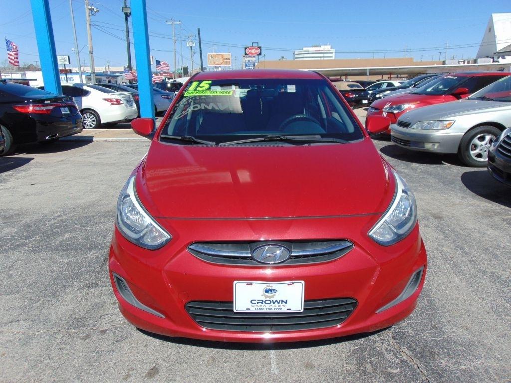 Hyundai Accent  2015