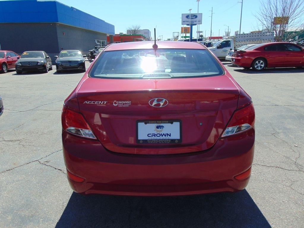 Hyundai Accent  2015