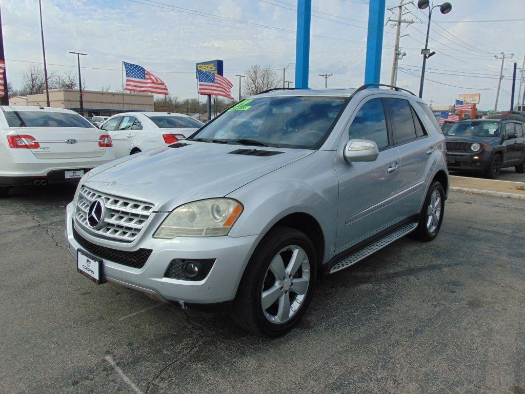 Mercedes-Benz M-Class  2009