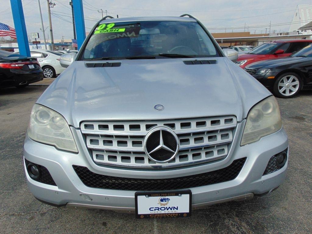 Mercedes-Benz M-Class  2009