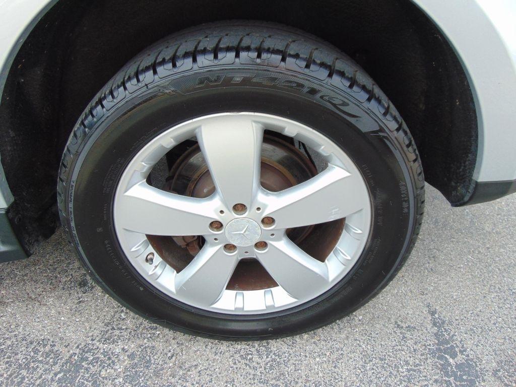 Mercedes-Benz M-Class  2009