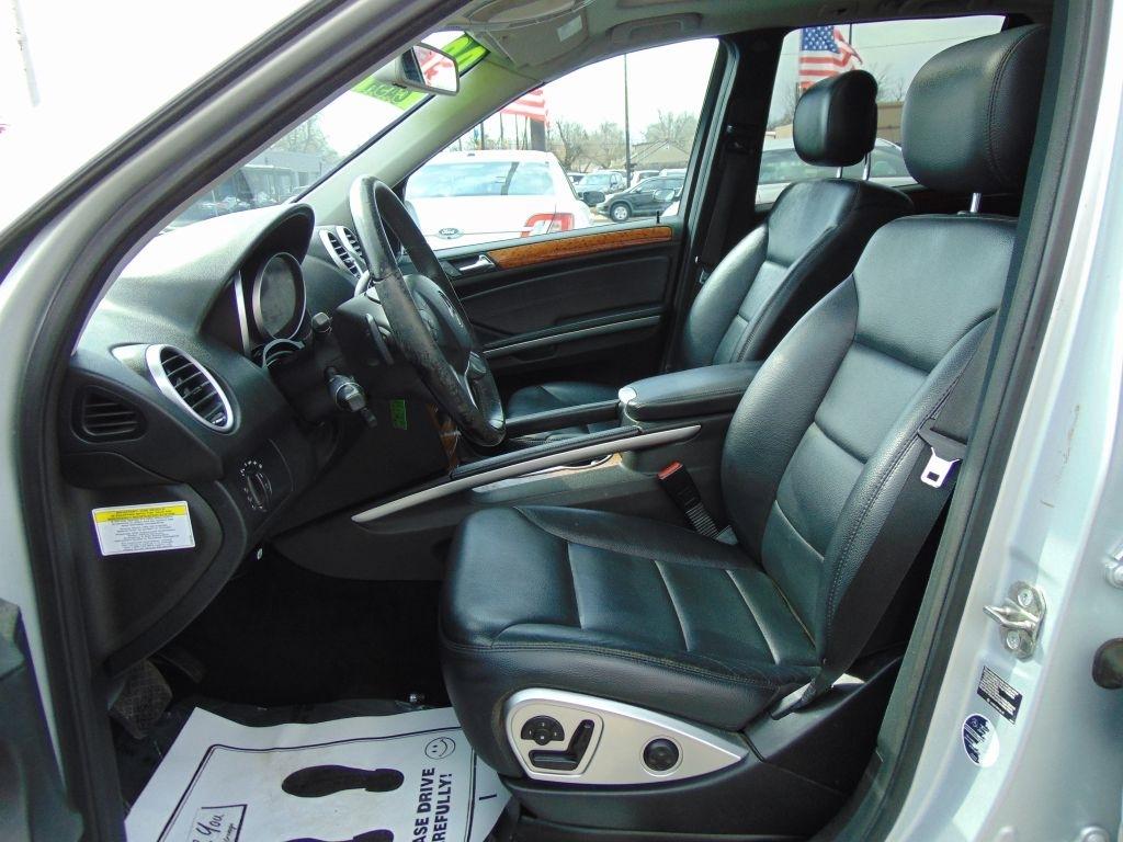 Mercedes-Benz M-Class  2009