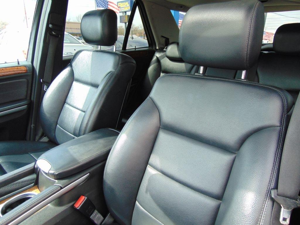 Mercedes-Benz M-Class  2009