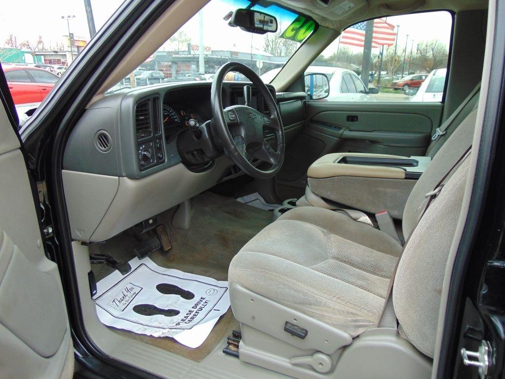 Chevrolet Avalanche  2005