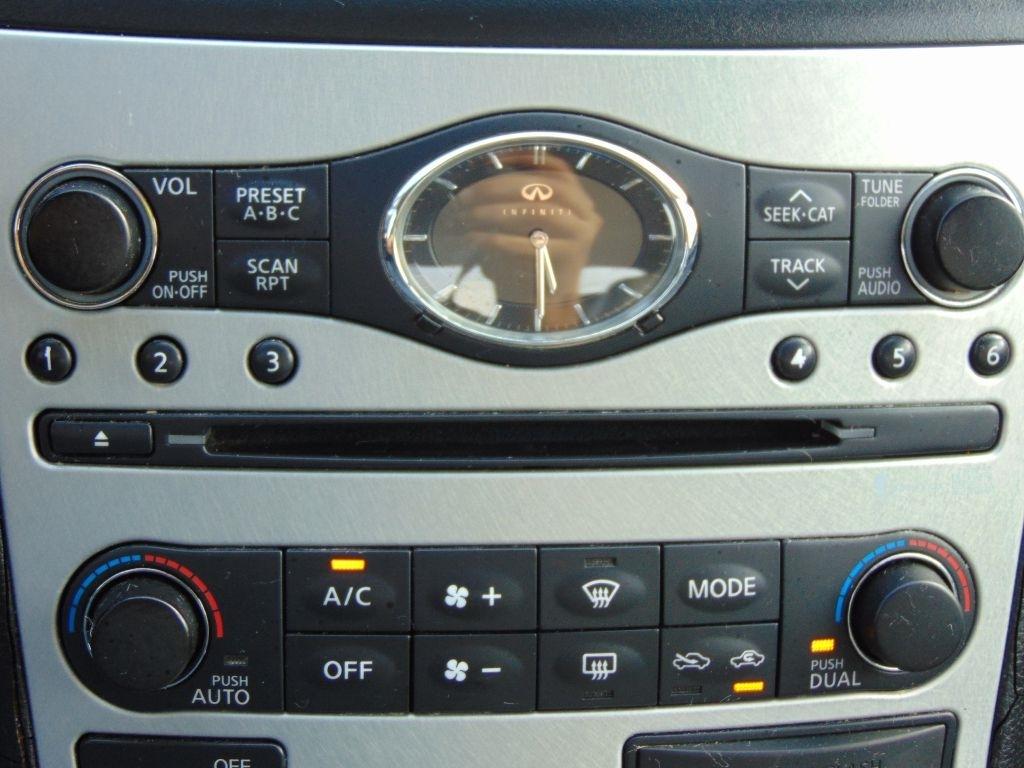 Infiniti G37 Sedan  2009