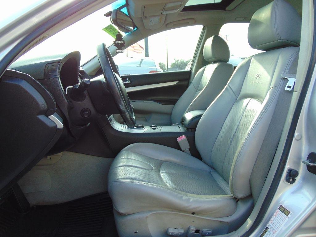 Infiniti G37 Sedan  2009