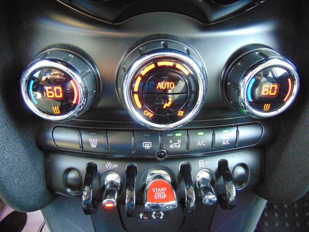 MINI Cooper Hardtop 2dr HB 2015