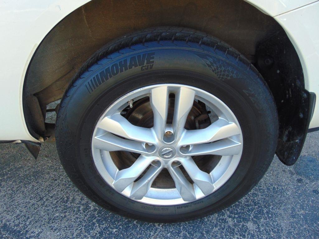 Nissan Rogue Select  2015