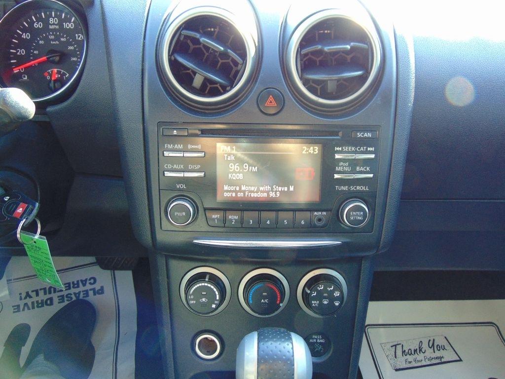 Nissan Rogue Select  2015