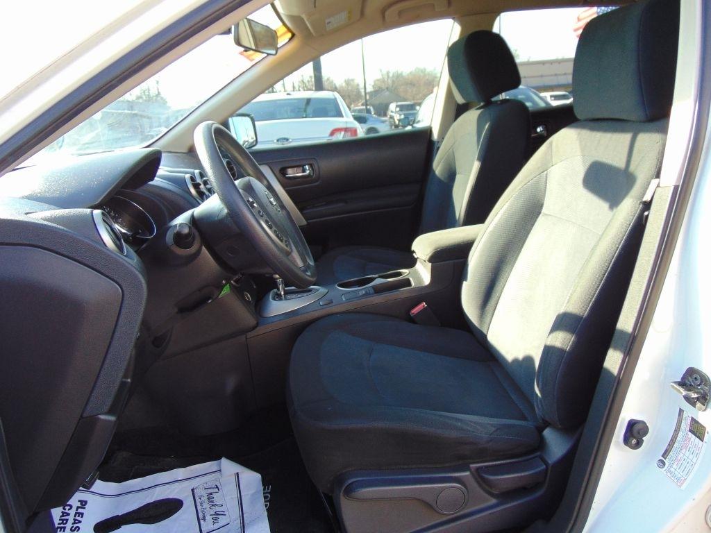 Nissan Rogue Select  2015