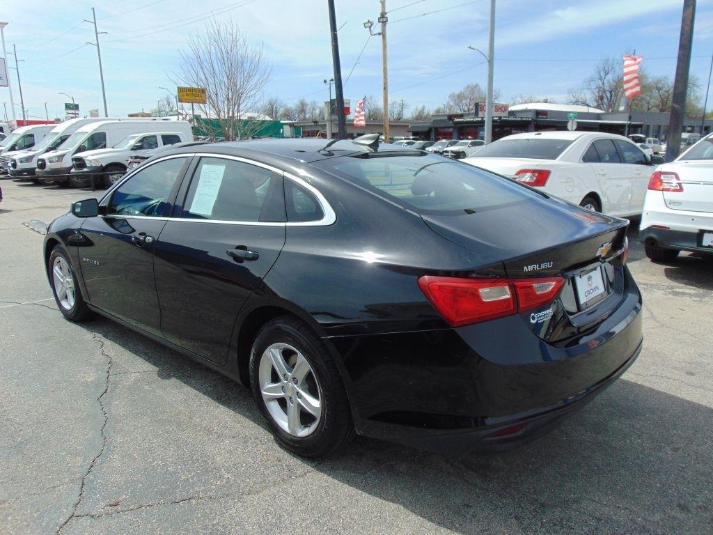 Chevrolet Malibu  2019