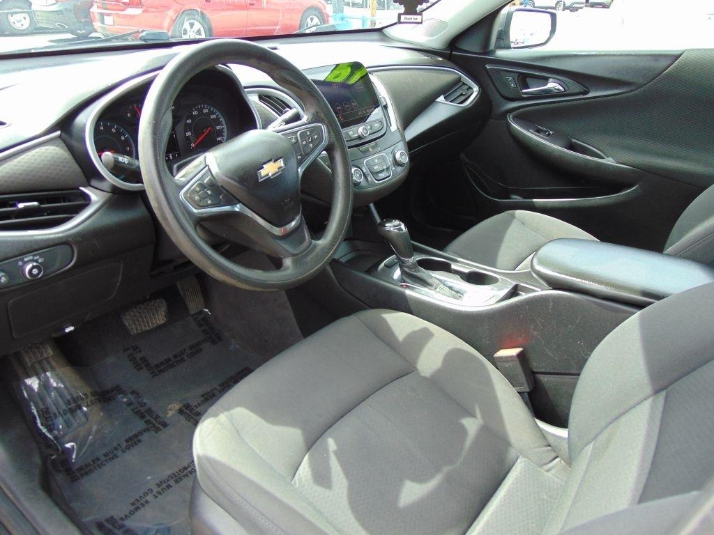 Chevrolet Malibu  2019