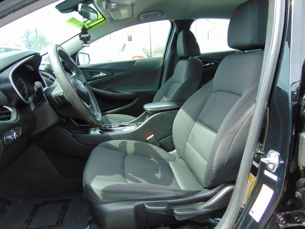 Chevrolet Malibu  2019