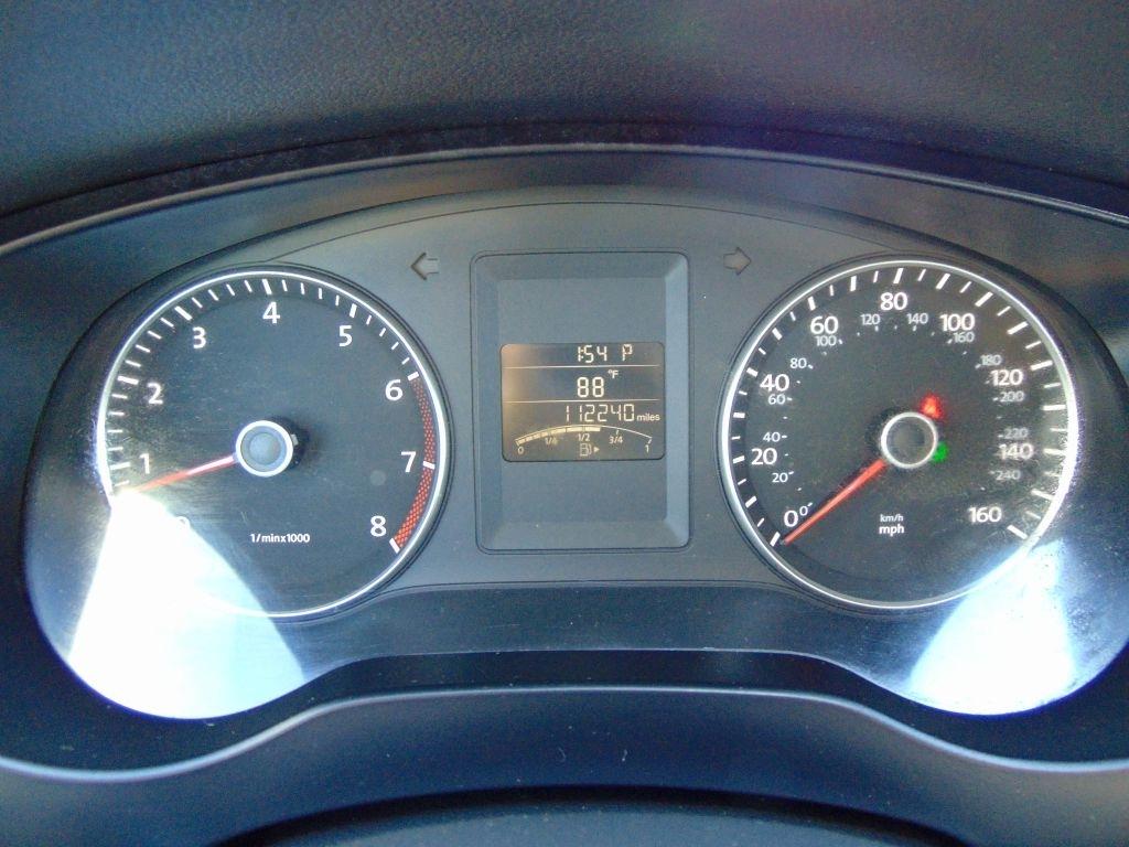 Volkswagen Jetta Sedan  2013