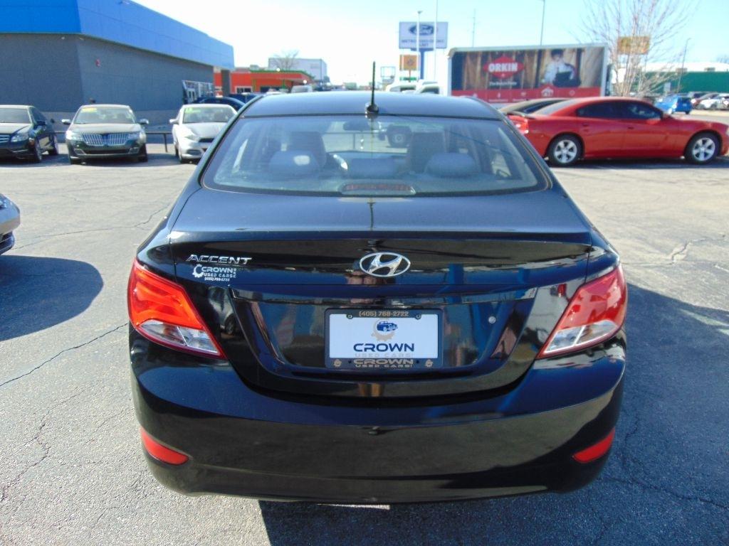 Hyundai Accent  2016