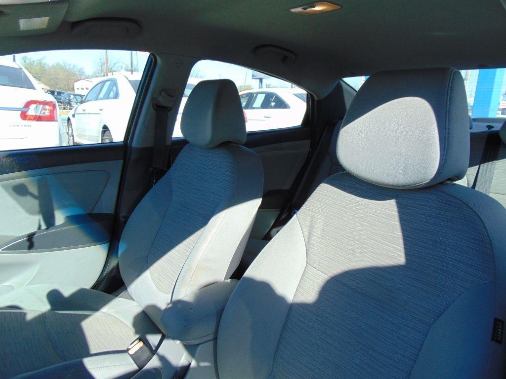 Hyundai Accent  2016