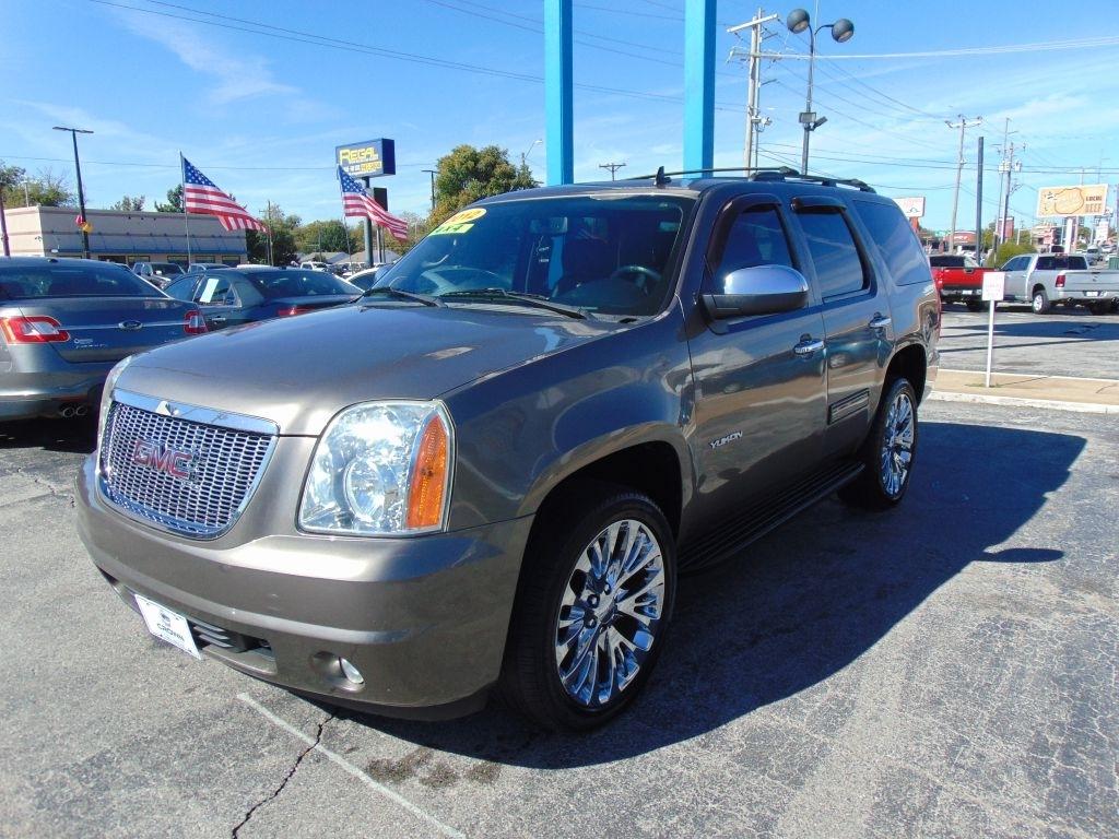 GMC Yukon  2012