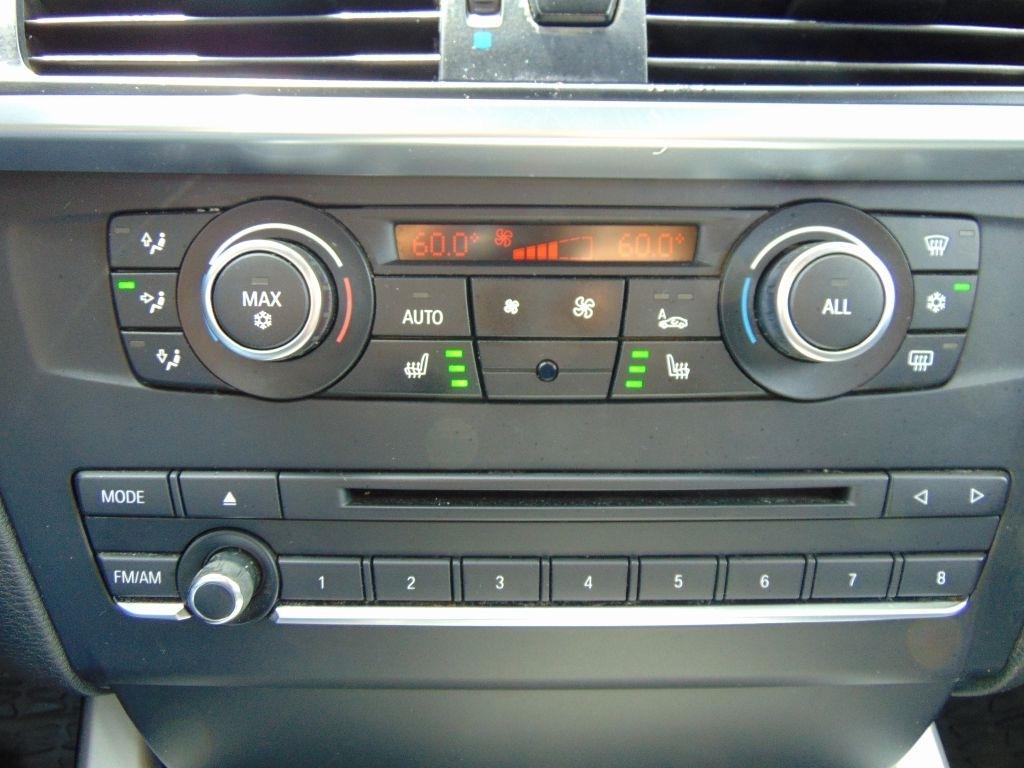 BMW X3  2011