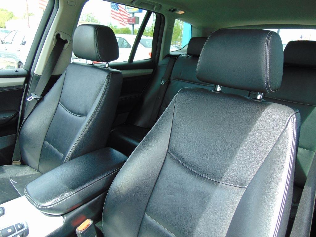 BMW X3  2011