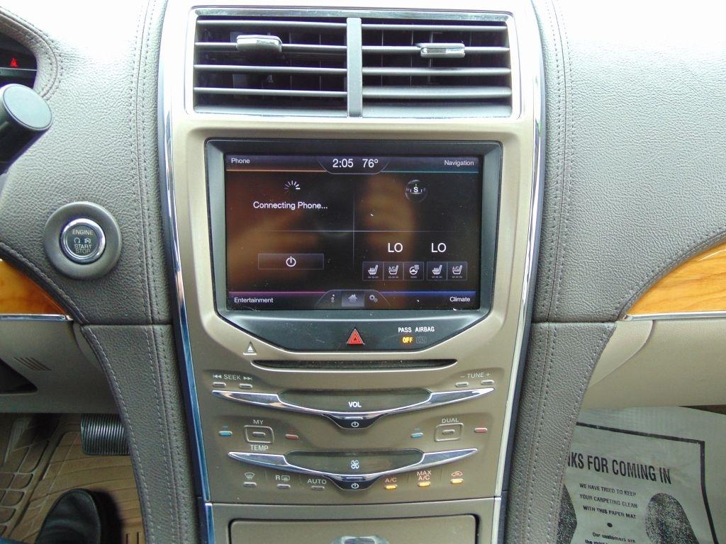 Lincoln MKX 4D SUV FWD 2015