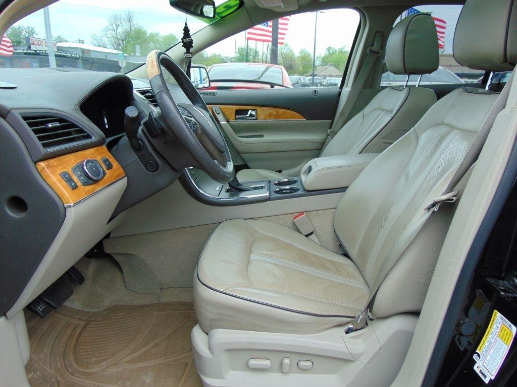 Lincoln MKX 4D SUV FWD 2015