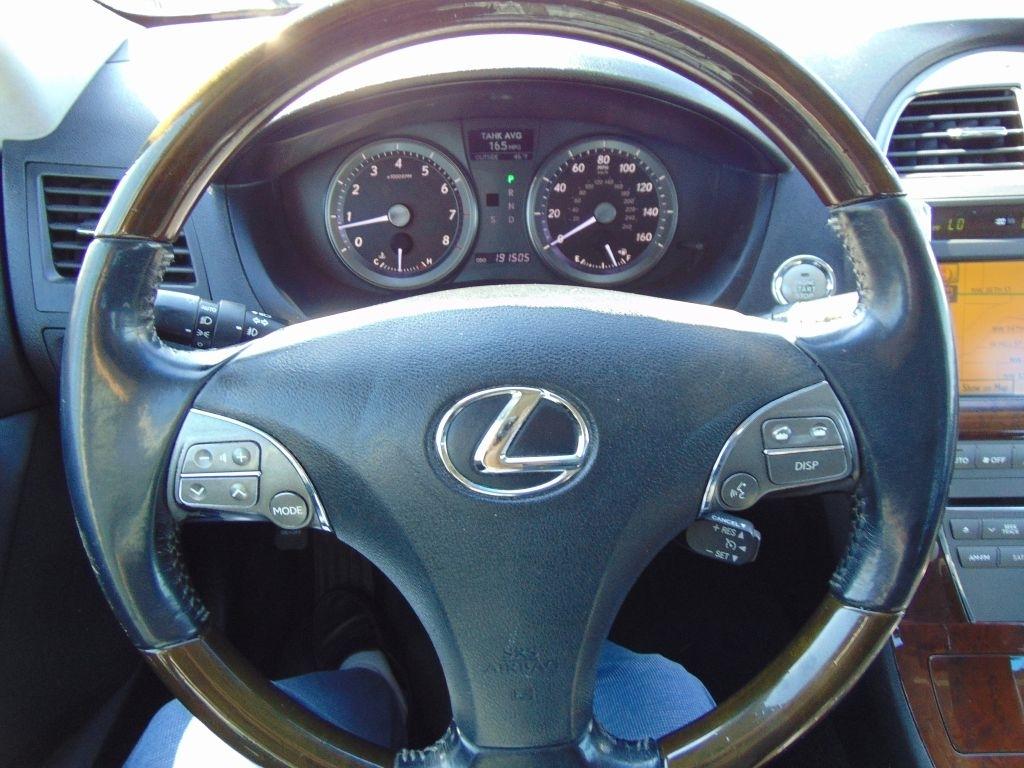 Lexus ES 350  2010