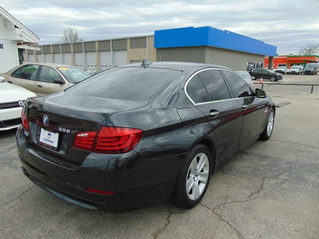 BMW 5 Series  2011