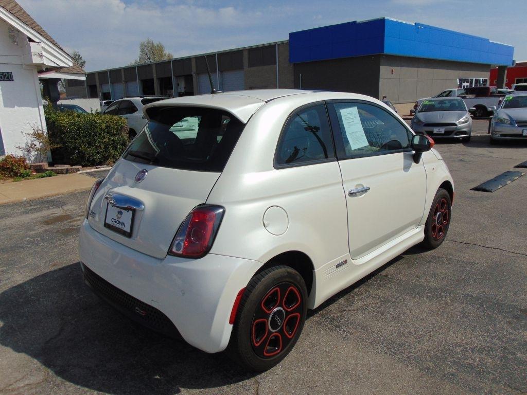 Fiat 500e  2014