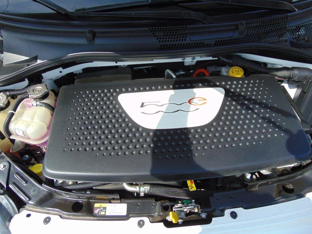 Fiat 500e  2014