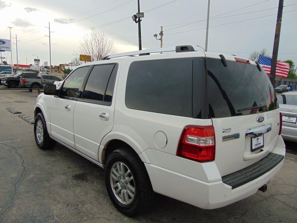 Ford Expedition  2013