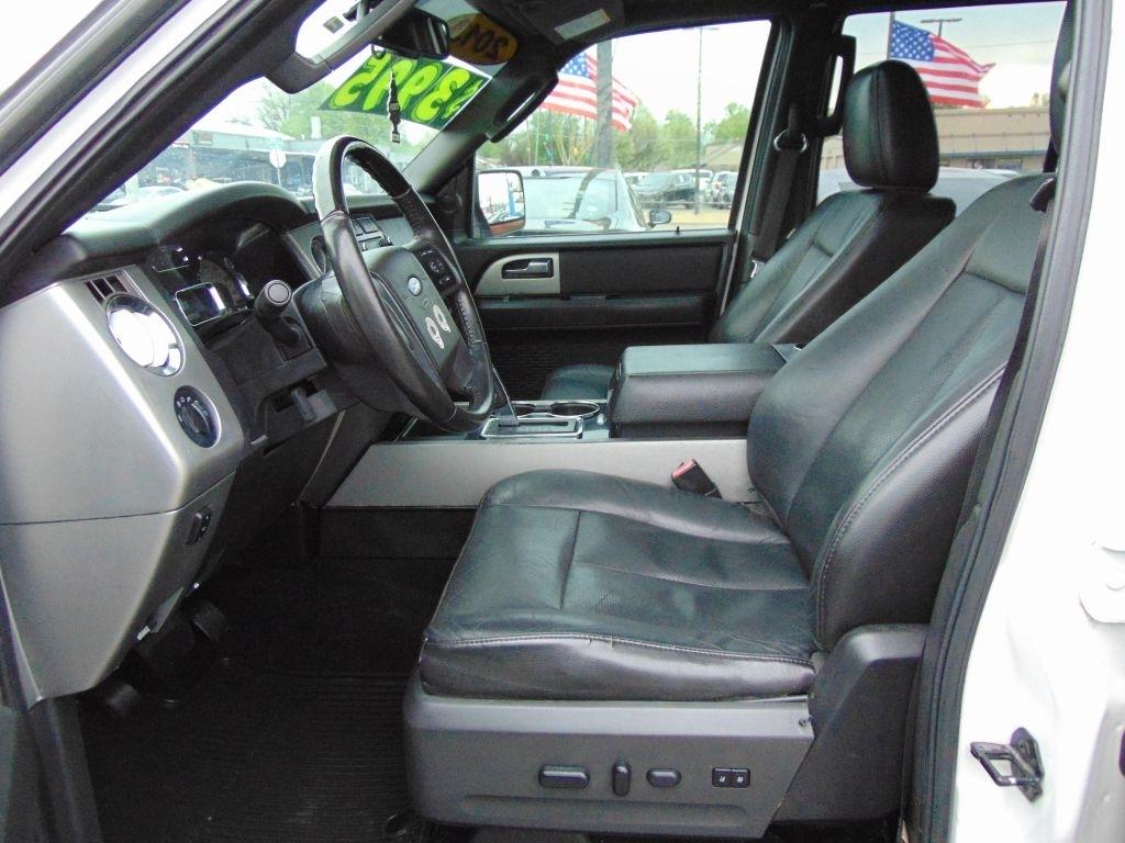 Ford Expedition  2013