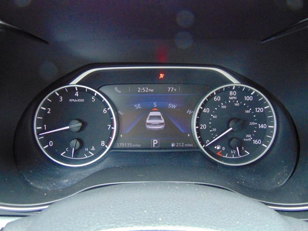 Nissan Maxima  2018