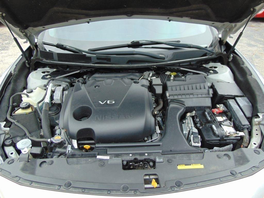 Nissan Maxima  2018
