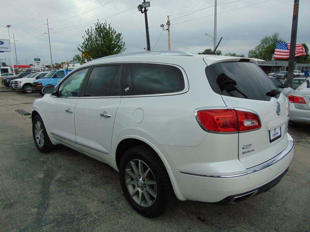Buick Enclave  2017