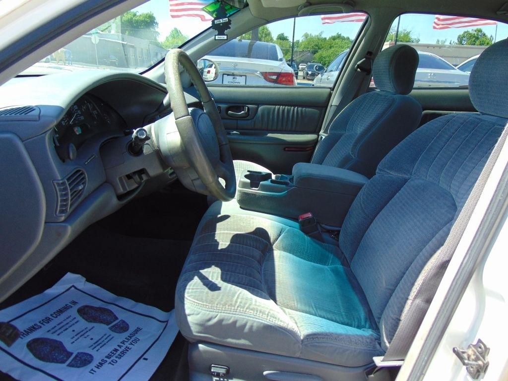 Buick Century  2002