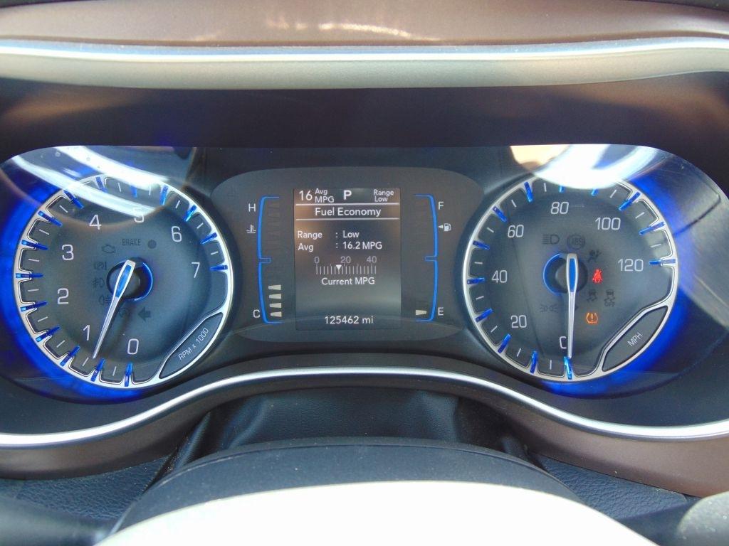 Chrysler Pacifica  2017