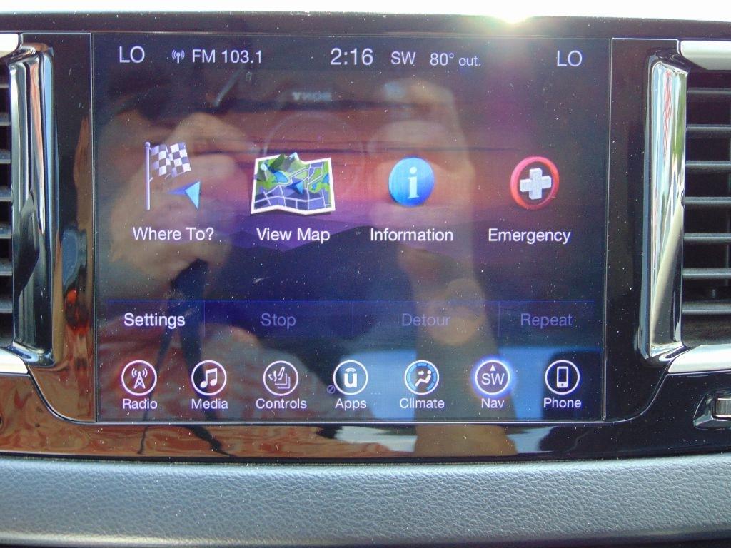 Chrysler Pacifica  2017