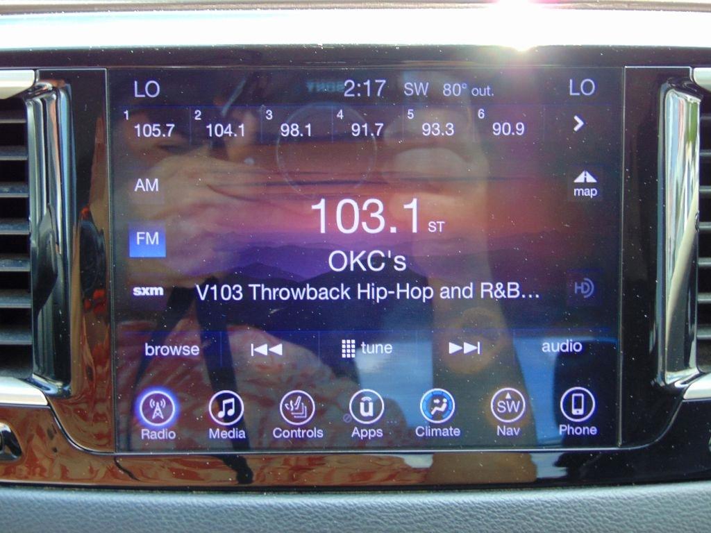 Chrysler Pacifica  2017