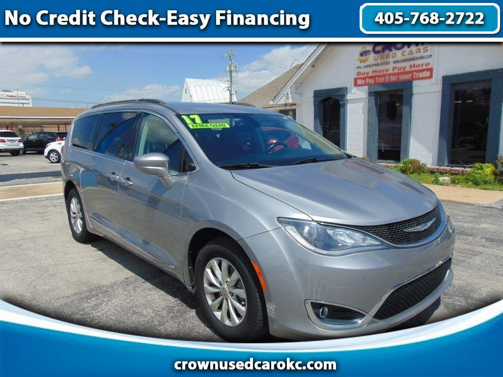 Chrysler Pacifica  2017