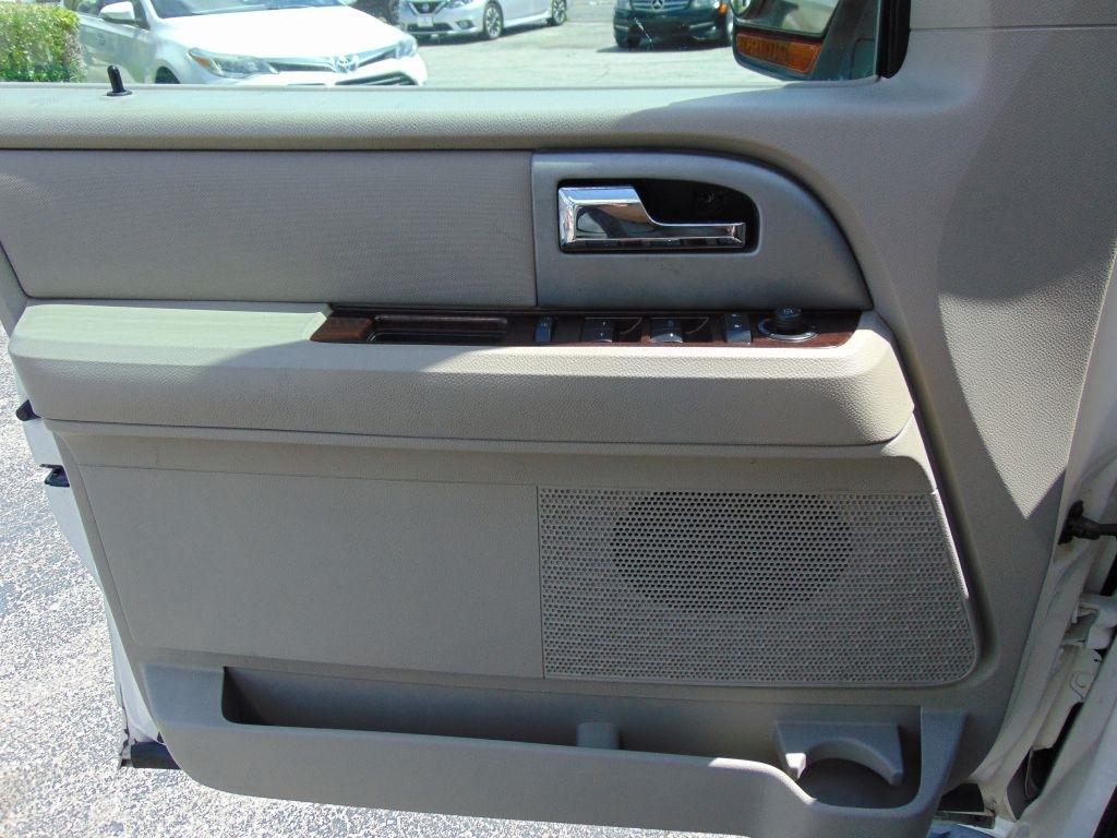 Ford Expedition EL  2008