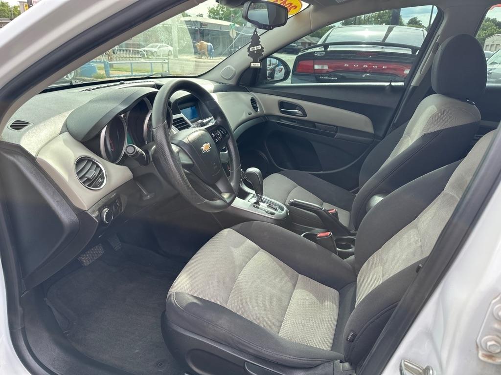 Chevrolet Cruze  2013