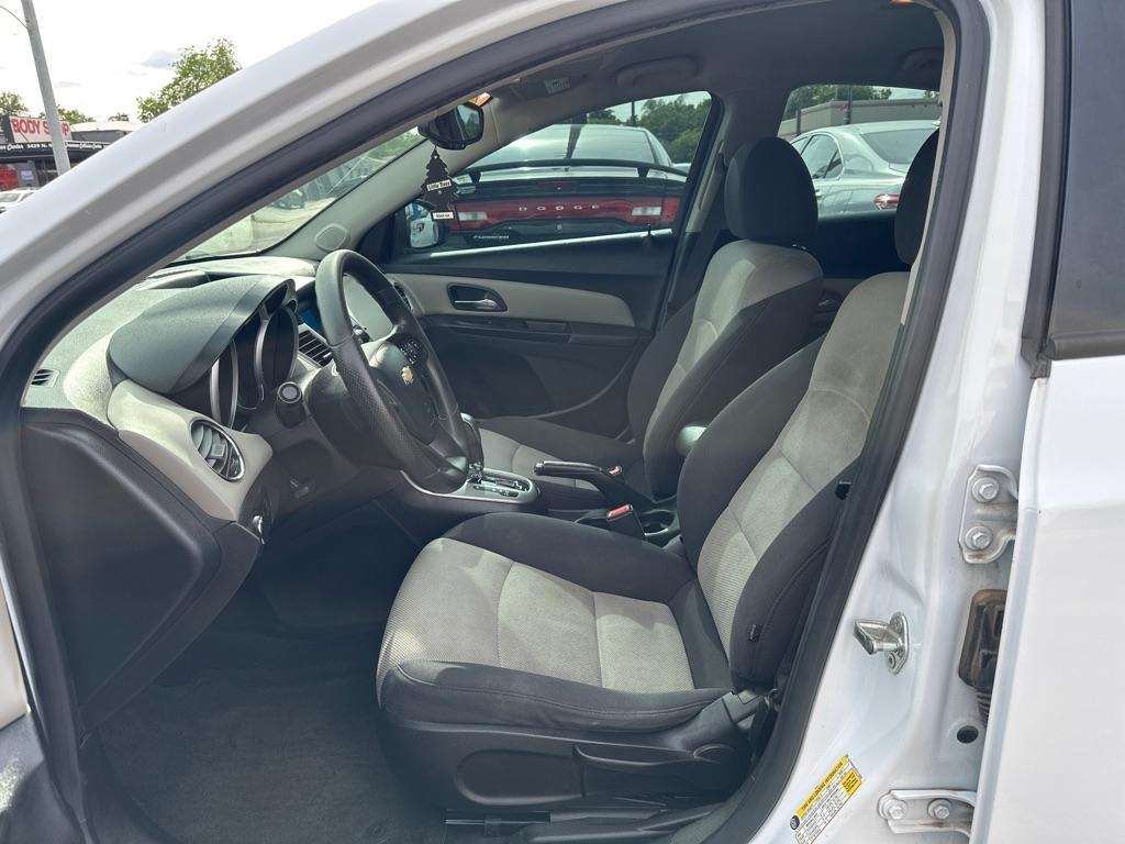 Chevrolet Cruze  2013
