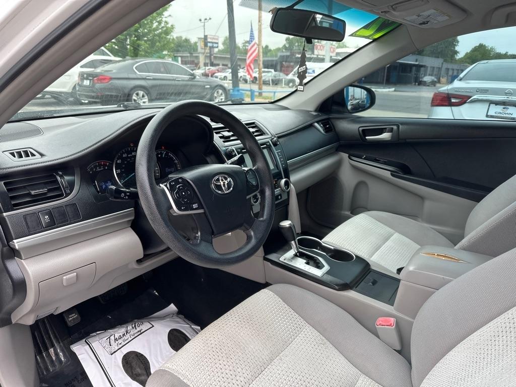 Toyota Camry  2012