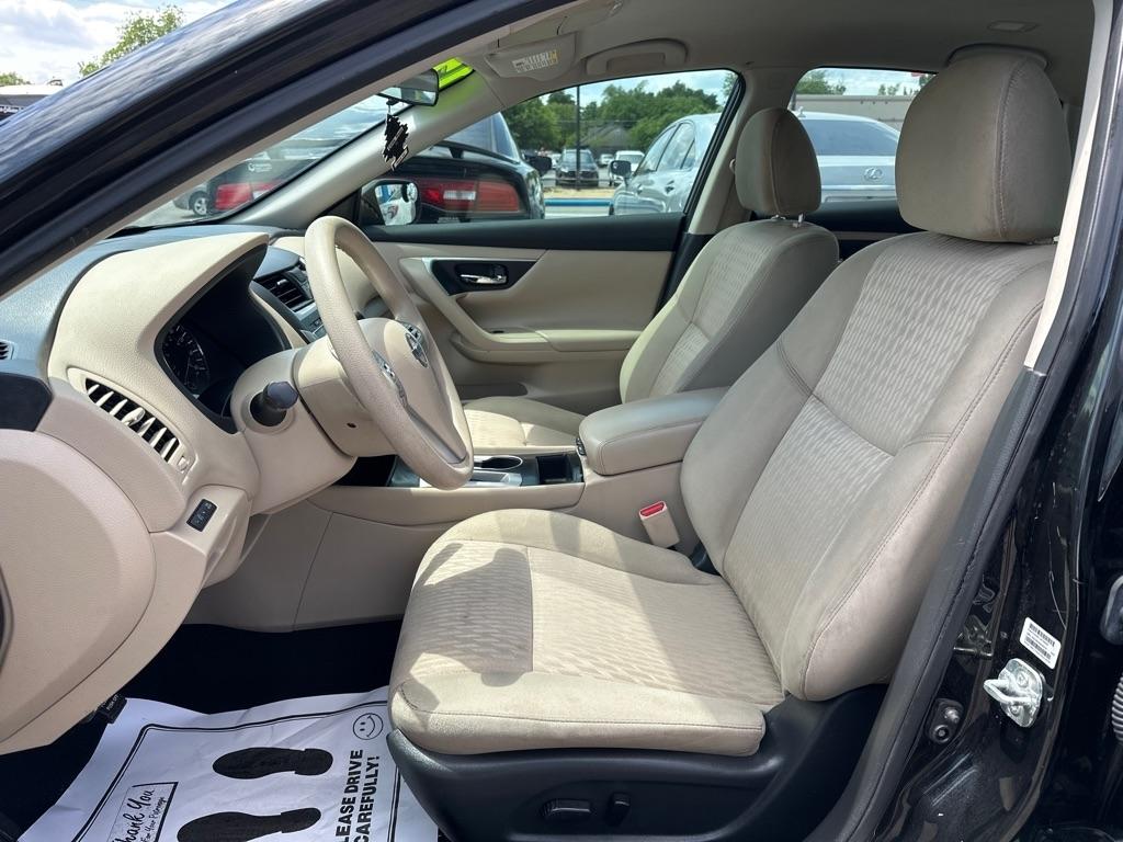 Nissan Altima  2017