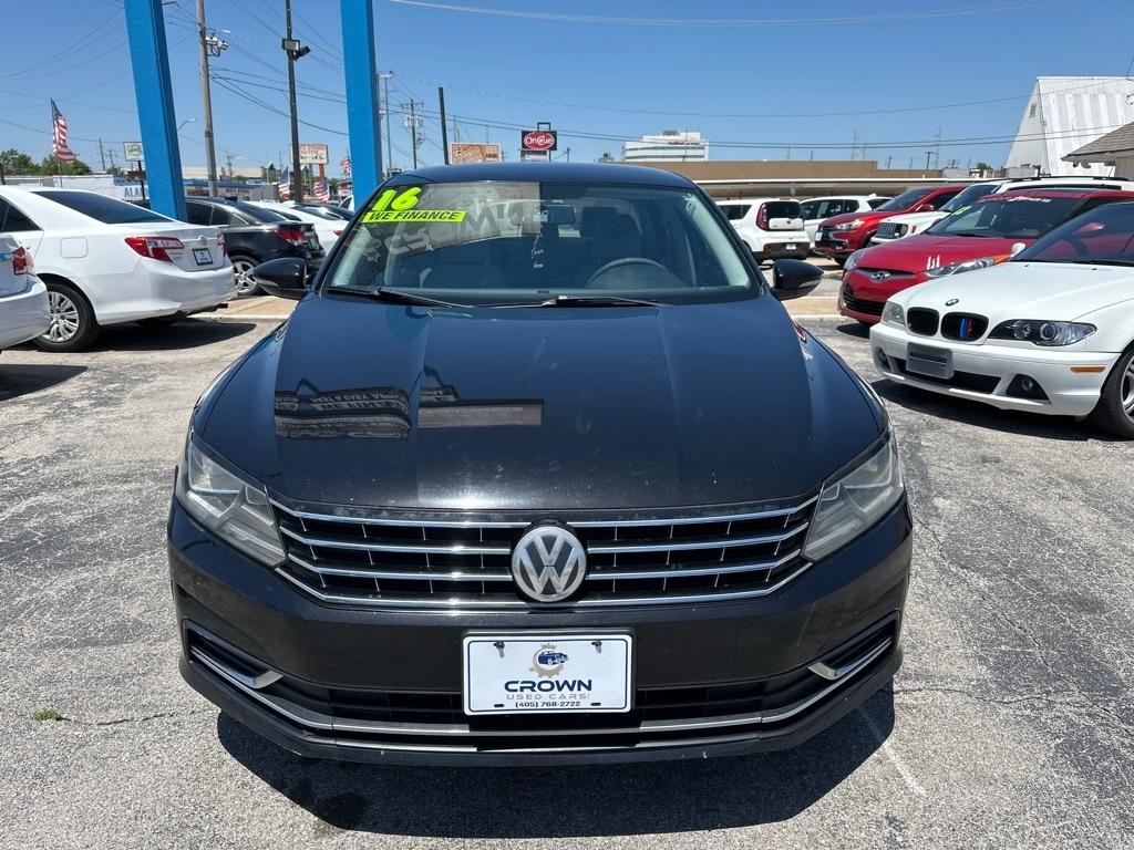 Volkswagen Passat  2016