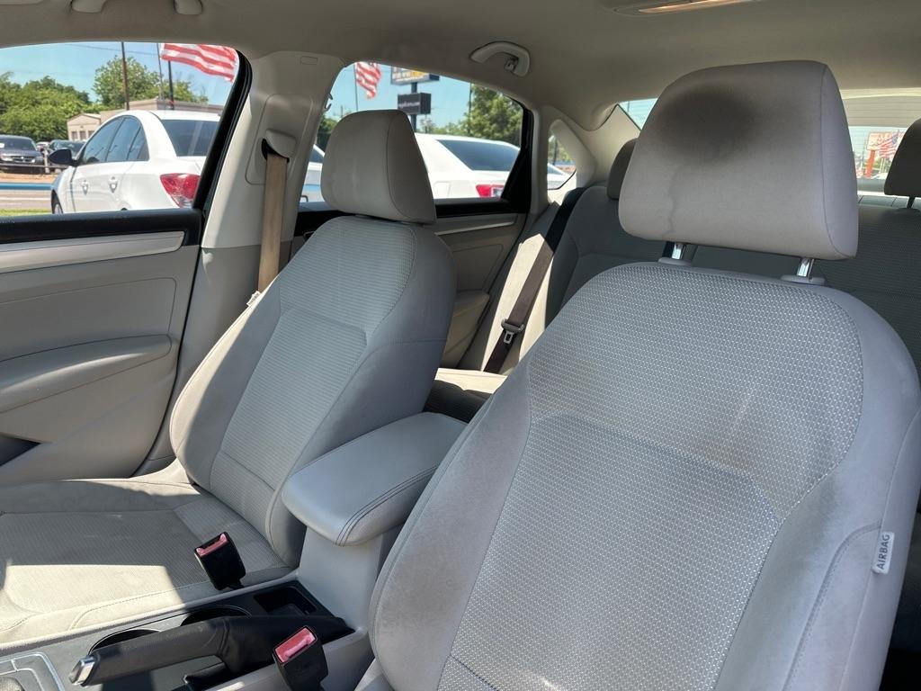 Volkswagen Passat  2016