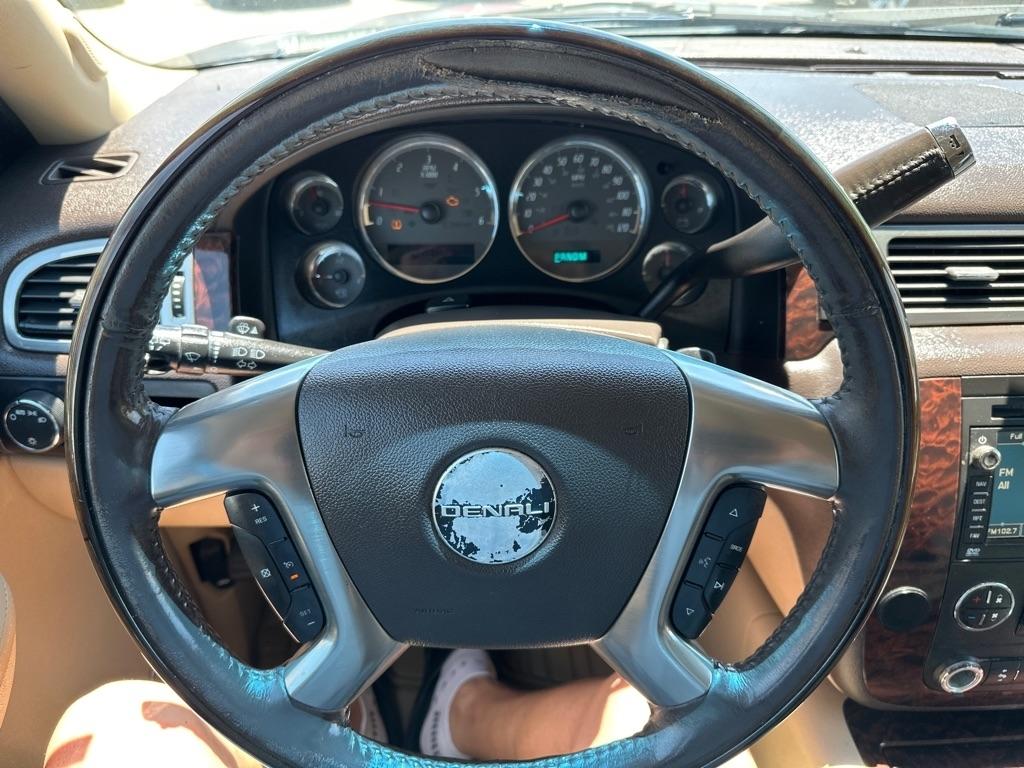 GMC Yukon Denali  2007