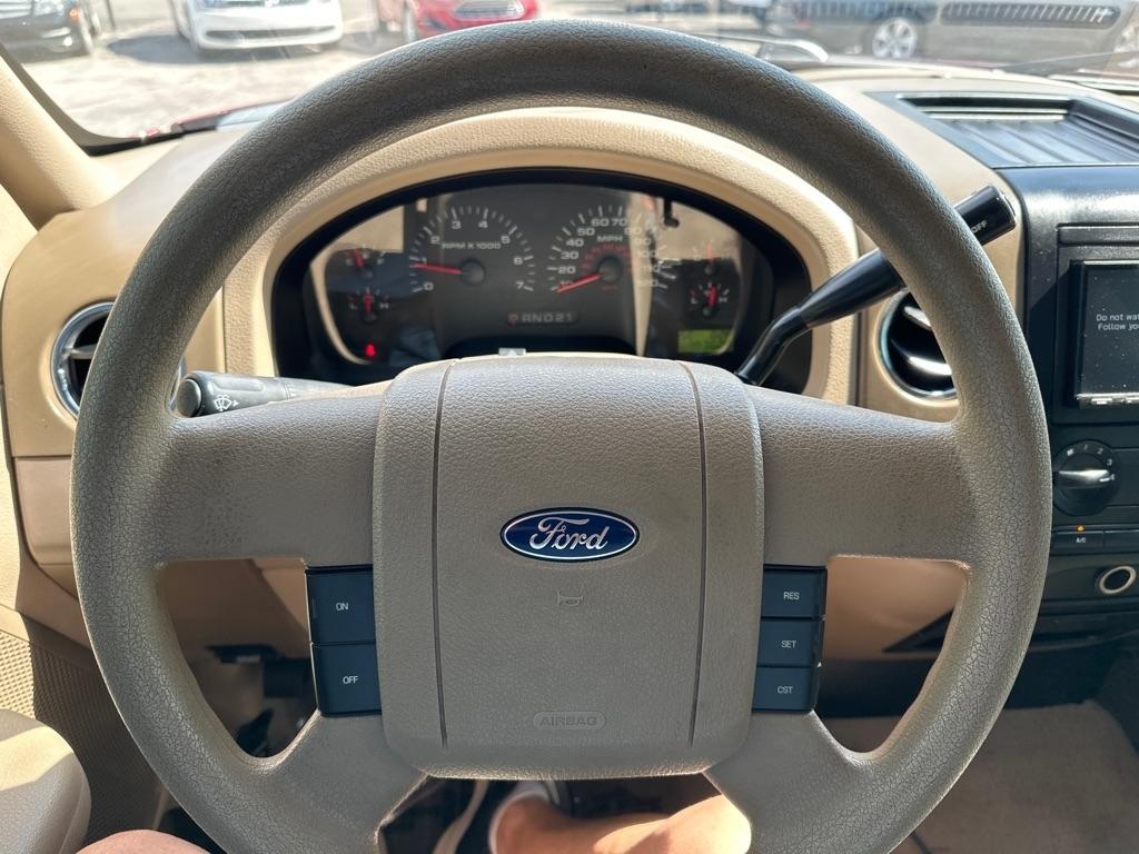 Ford F-150 2WD Supercab 163" XL 2006