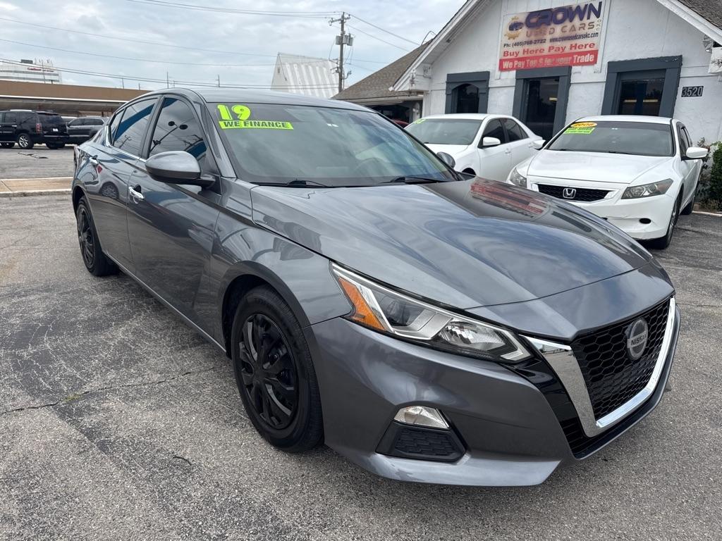 Nissan Altima  2019